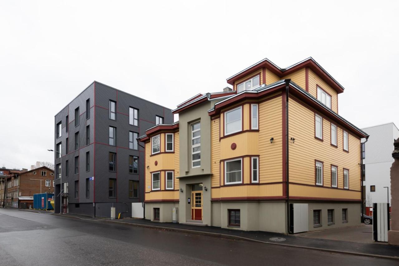 タリンCharming 1Br In Superb Location, Free Parking & Wi-Fiアパートメント エクステリア 写真